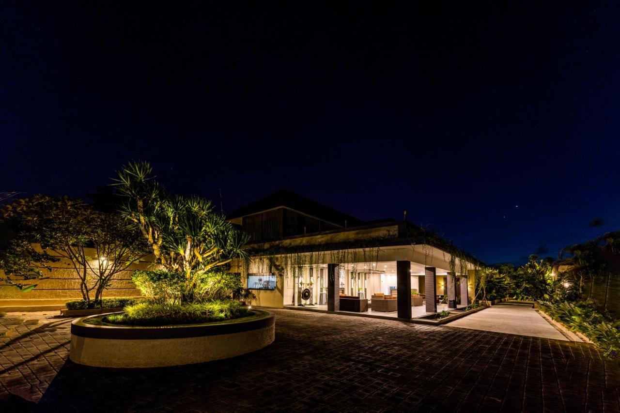 Luxotic Private Villa And Resort Nusa Dua  Exterior photo